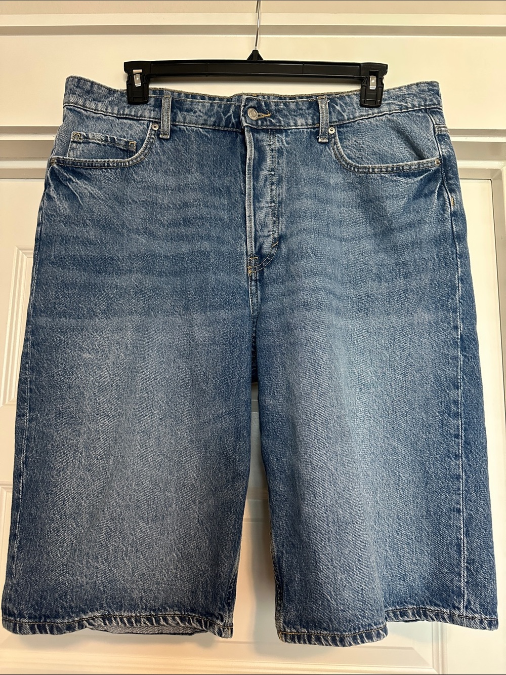 H&M Medium Denim Baggy Bermuda Shorts